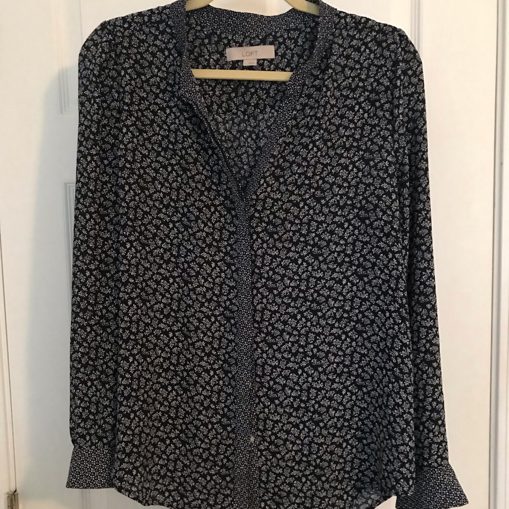 Loft Navy/White Floral Blouse - Sz L